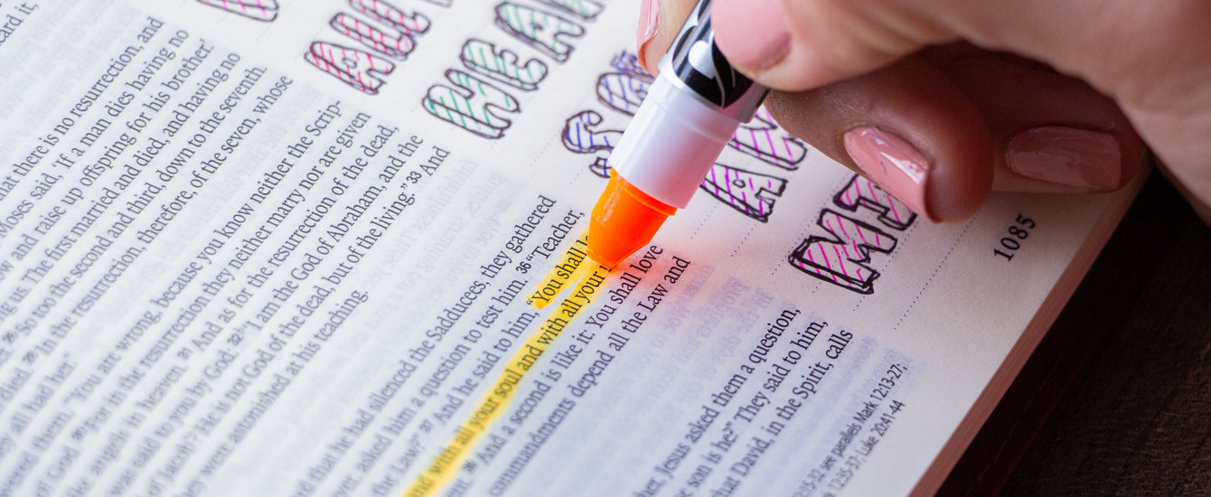 bible highlighters guide at victor easley blog Images... Enhancing Your Bible Study Experience with Bible Highlighters β Blieve